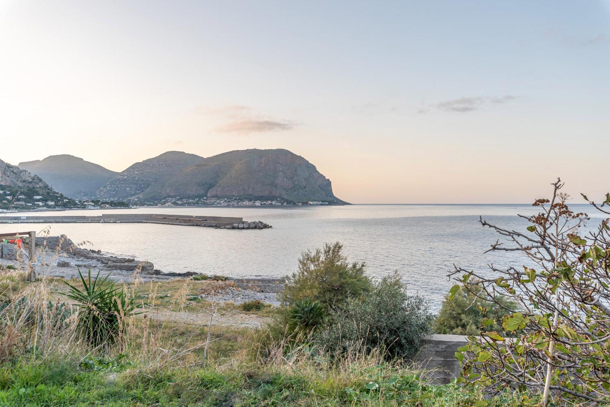 Casa Azzurra Vista Mare All'addaura By Wonderful Italy